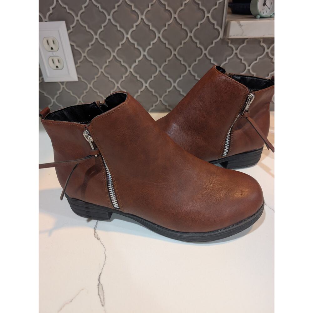 Ataiwee Women's Ankle Boots, Classic Side Zip Comfortable Thick Block Heel